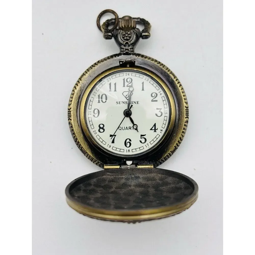 Lot Of 7 Vintage Travelers Alarm Clocks And Other Clocks For Parts And Repair